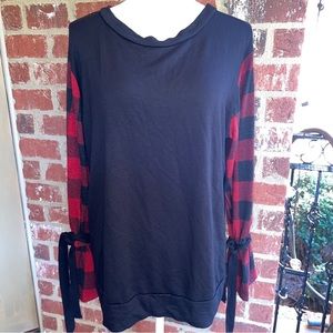 143 story black red check boutique sleeve long M